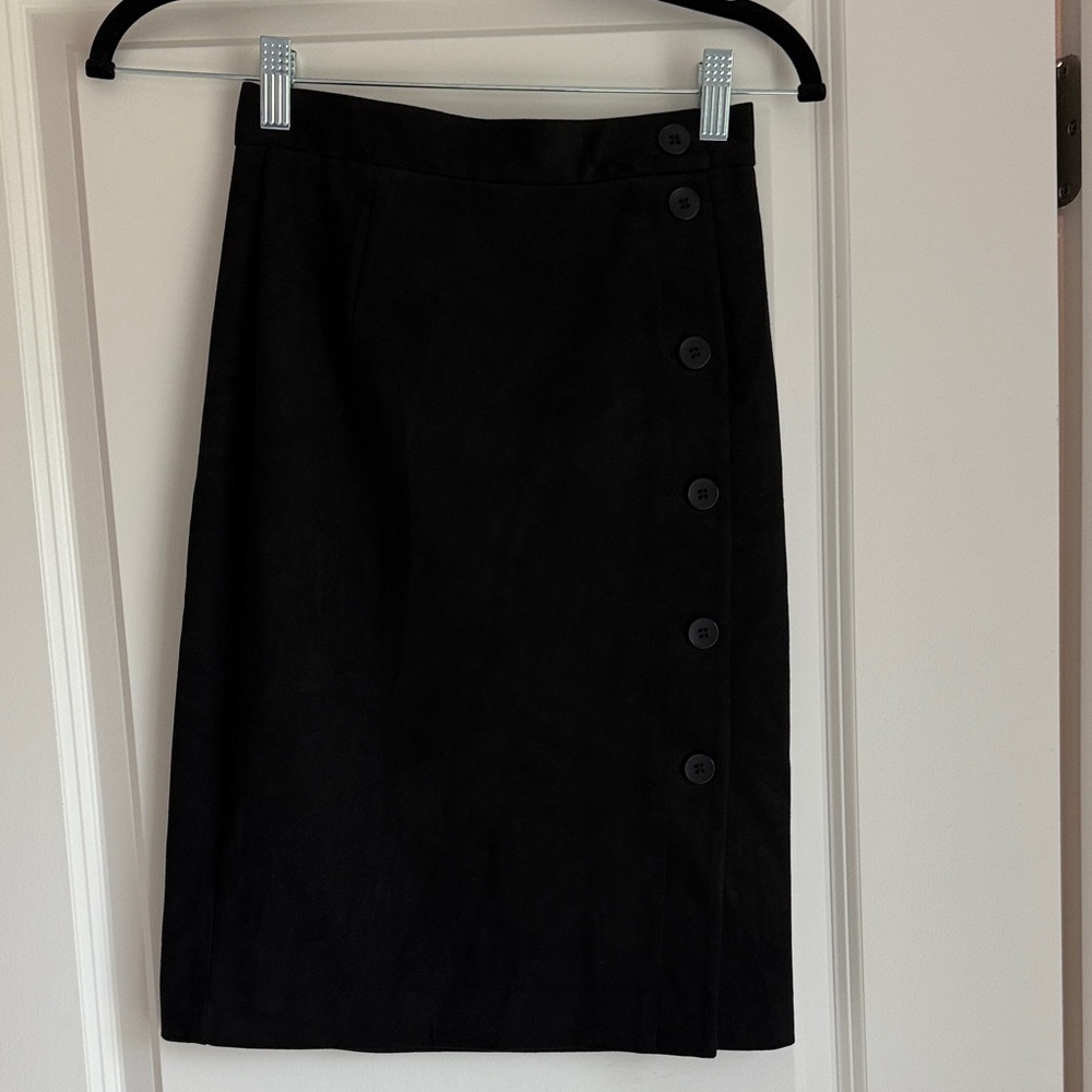 H&M Black Side-Button Pencil Skirt